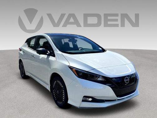 2023 Nissan Leaf SV PLUS