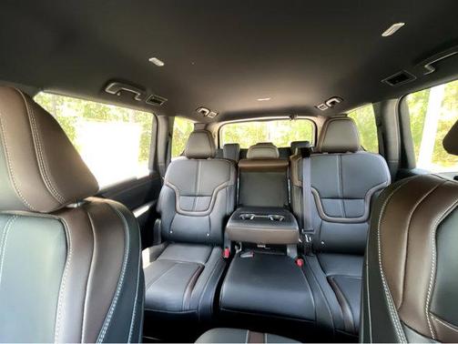 2025 Nissan Armada SL