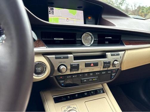 2018 Lexus ES 350 Base