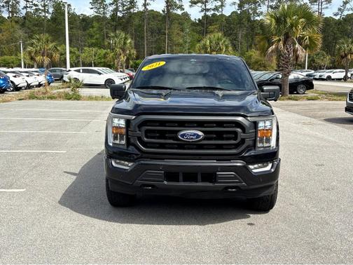 Black 2021 Ford F-150 XLT