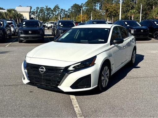 2025 Nissan Altima S