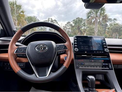 2019 Toyota Avalon Hybrid Hybrid Limited
