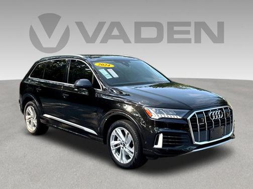 2024 Audi Q7 55 Premium Plus