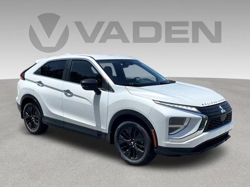 2022 Mitsubishi Eclipse Cross LE