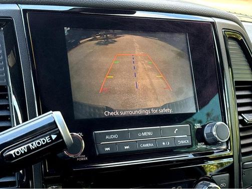 2023 Nissan Titan SV