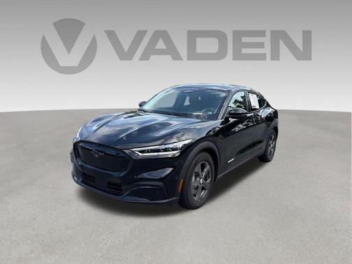Shadow Black 2022 Ford Mustang Mach-E Select