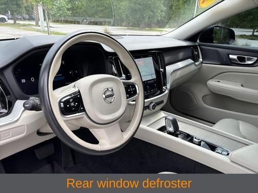 Platinum Gray Metallic 2024 Volvo S60 B5 Plus Dark Theme