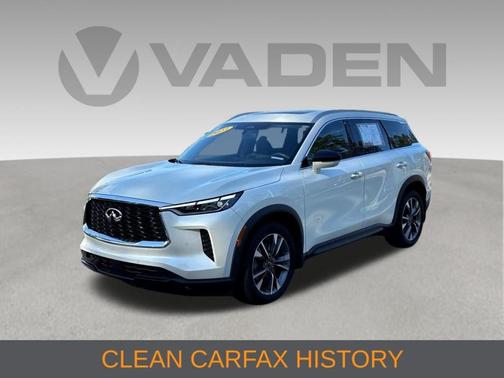 Majestic White 2023 INFINITI QX60 Luxe