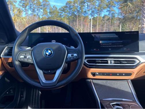 2024 BMW 330e 330e