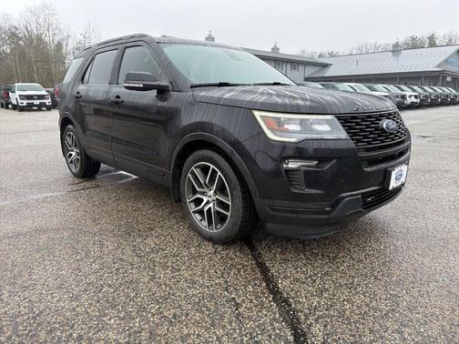 Shadow Black 2018 Ford Explorer sport