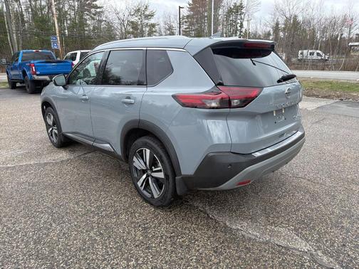 2021 Nissan Rogue SL