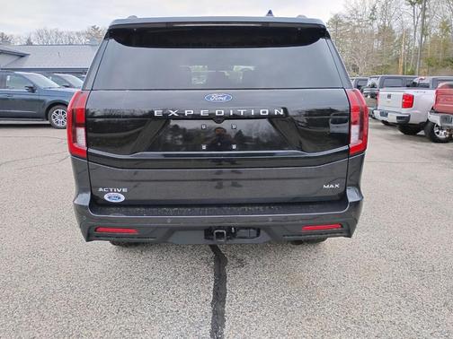 Gray Metallic 2025 Ford Expedition Max Active