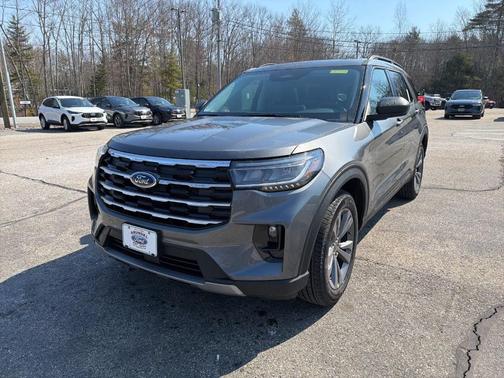 Carbonized Gray Metallic 2026 Ford Explorer Active