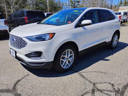 White Metallic 2023 Ford Edge SEL