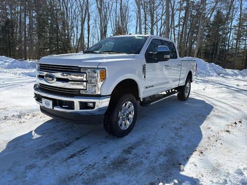 2017 Ford F-350 Lariat Super Duty