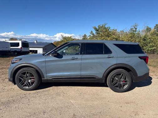 Vapor Blue Metallic 2027 Ford Explorer ST