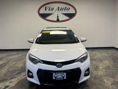 Super White 2016 Toyota Corolla S Plus