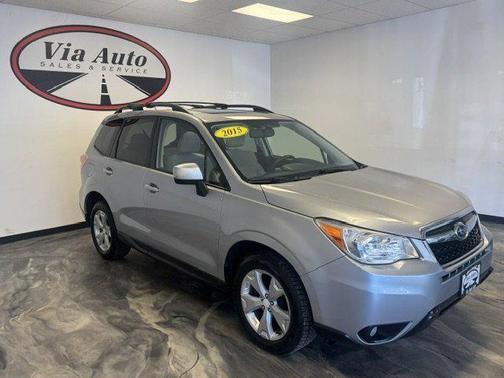 Ice Silver Metallic 2015 Subaru Forester 2.5i Premium