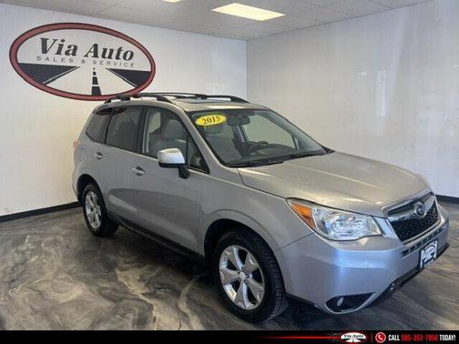 Ice Silver Metallic 2015 Subaru Forester 2.5i Premium