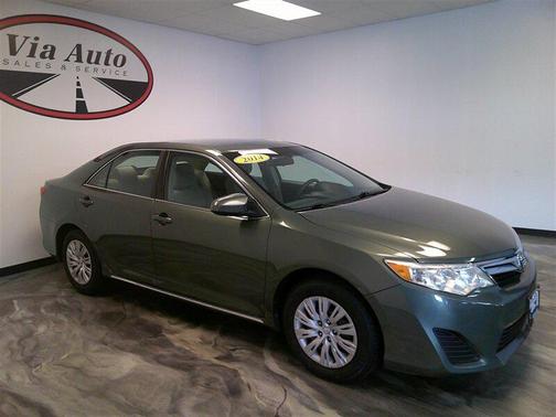 2014 Toyota Camry LE