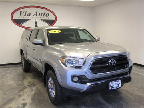 2016 Toyota Tacoma SR5