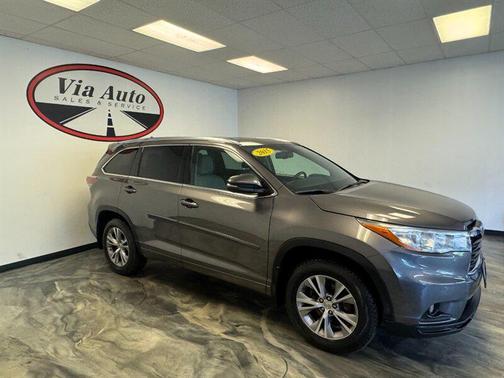 Predawn Gray Mica 2015 Toyota Highlander XLE