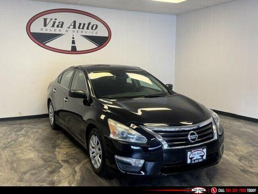 Super Black 2015 Nissan Altima 2.5 S
