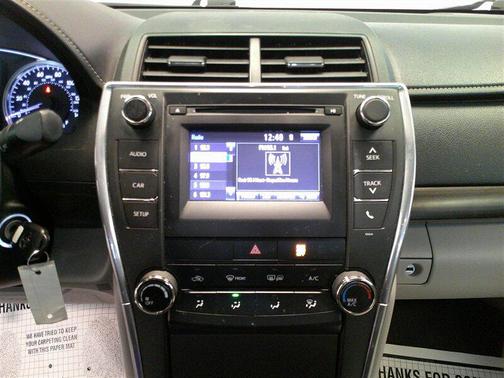 Celestial Silver Metallic 2017 Toyota Camry LE