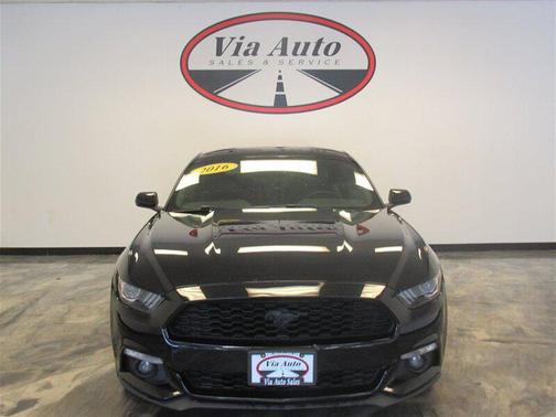 2016 Ford Mustang EcoBoost Premium