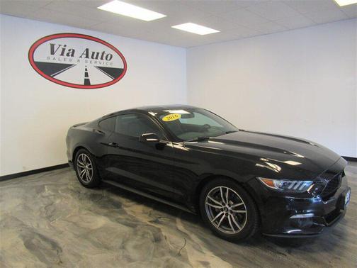 2016 Ford Mustang EcoBoost Premium