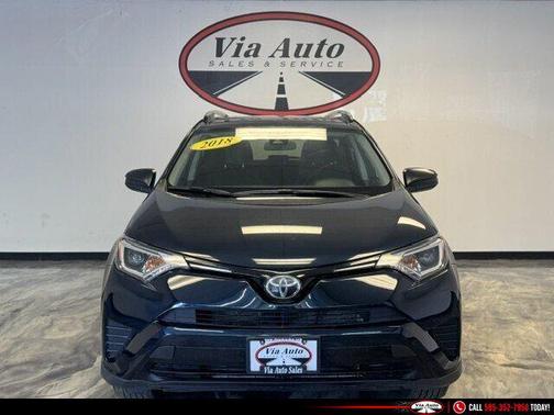Galactic Aqua Mica 2018 Toyota RAV4 LE