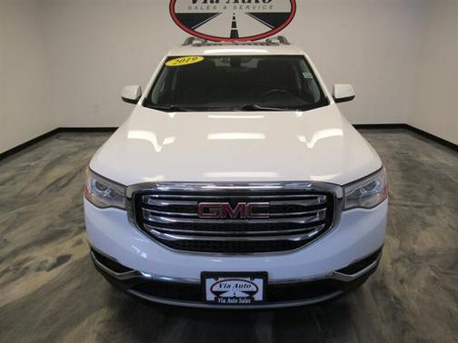 2019 GMC Acadia SLE-2