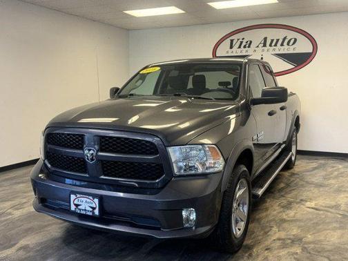 Granite Crystal Metallic Clearcoat 2016 RAM 1500 Tradesman/Express
