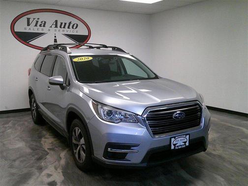 Ice Silver Metallic 2020 Subaru Ascent Premium 8-Passenger
