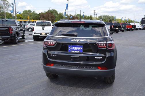 2025 Jeep Compass Latitude