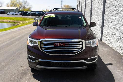 2017 GMC Acadia SLE-2
