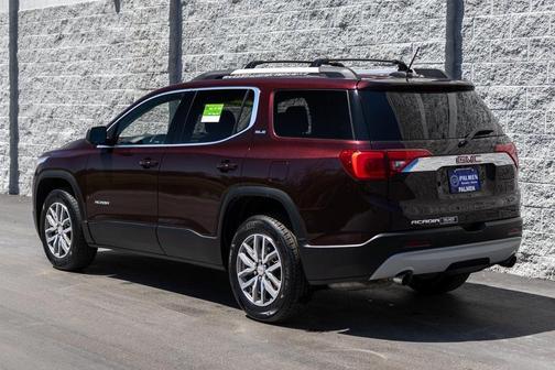 2017 GMC Acadia SLE-2