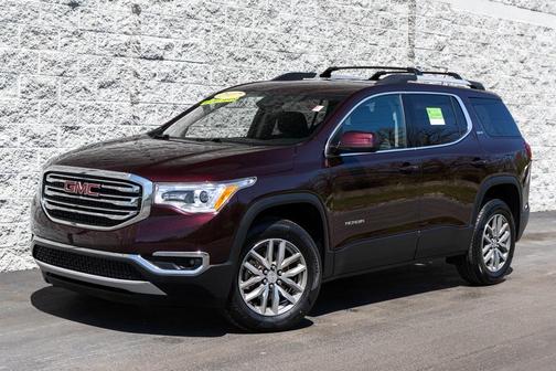 2017 GMC Acadia SLE-2