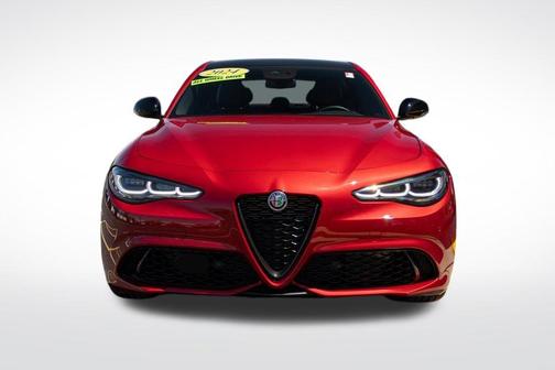 2024 Alfa Romeo Giulia Veloce