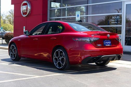 2024 Alfa Romeo Giulia Veloce