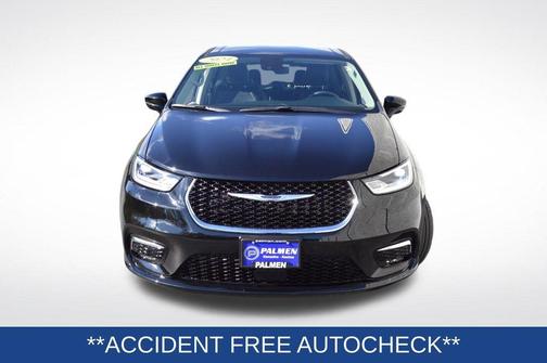 2024 Chrysler Pacifica Touring-L