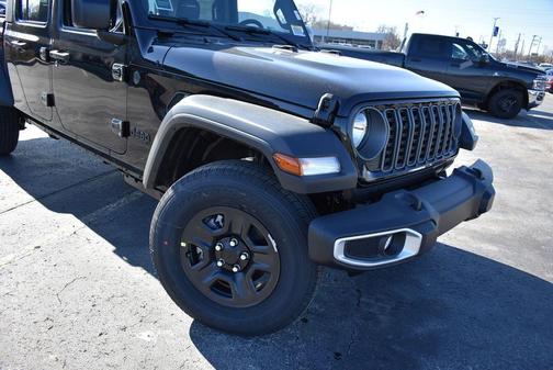 Black Clearcoat 2026 Jeep Gladiator Sport