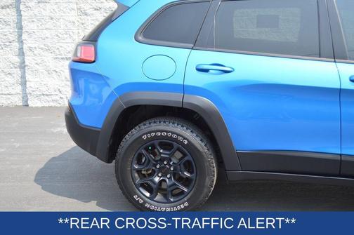 2022 Jeep Cherokee Trailhawk