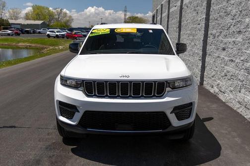 2024 Jeep Grand Cherokee Laredo