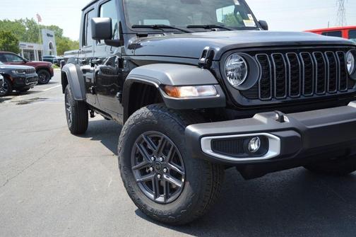 2025 Jeep Gladiator Sport