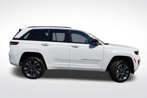 2023 Jeep Grand Cherokee Overland