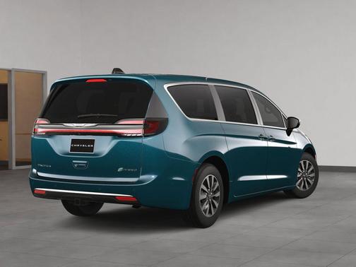 2025 Chrysler Pacifica Hybrid Select
