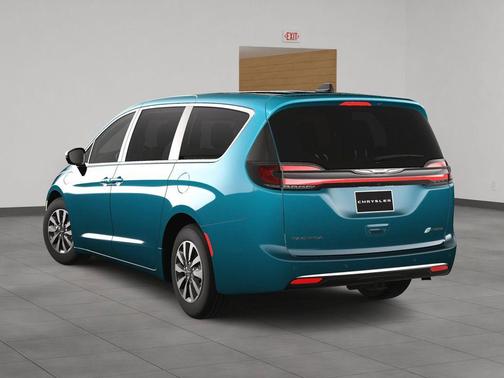 2025 Chrysler Pacifica Hybrid Select
