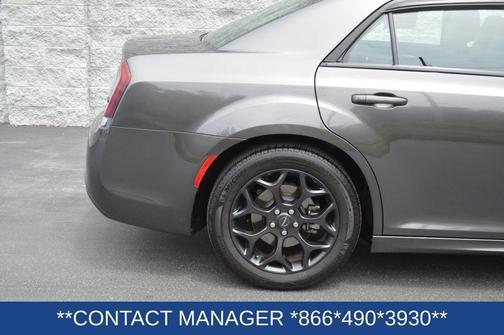 2021 Chrysler 300 Touring