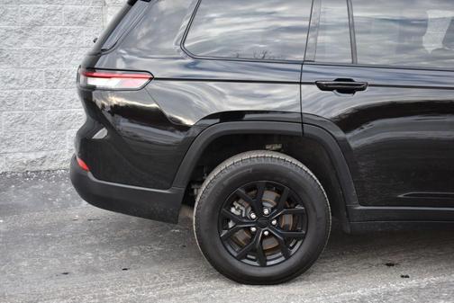 2024 Jeep Grand Cherokee L Laredo